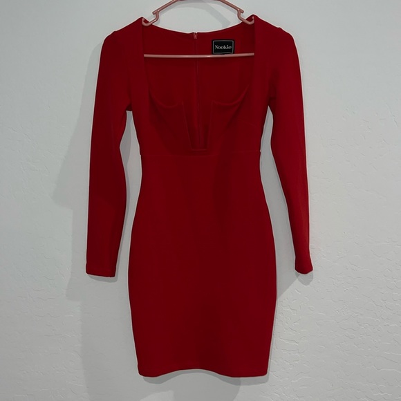 Nookie Stadium Dress - Picture 3 of 10